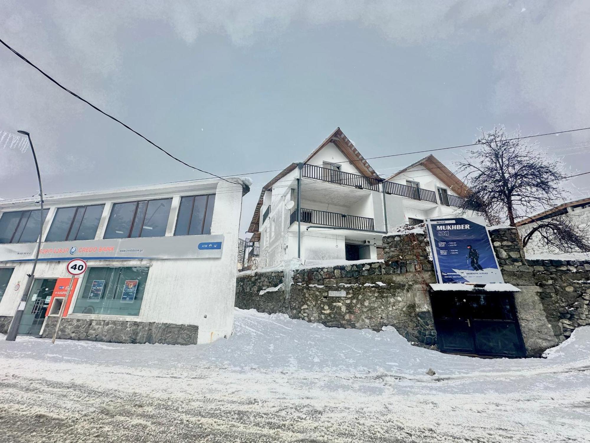 "White House Nakani" - Guesthouse Near The Centre Mestia Exterior photo